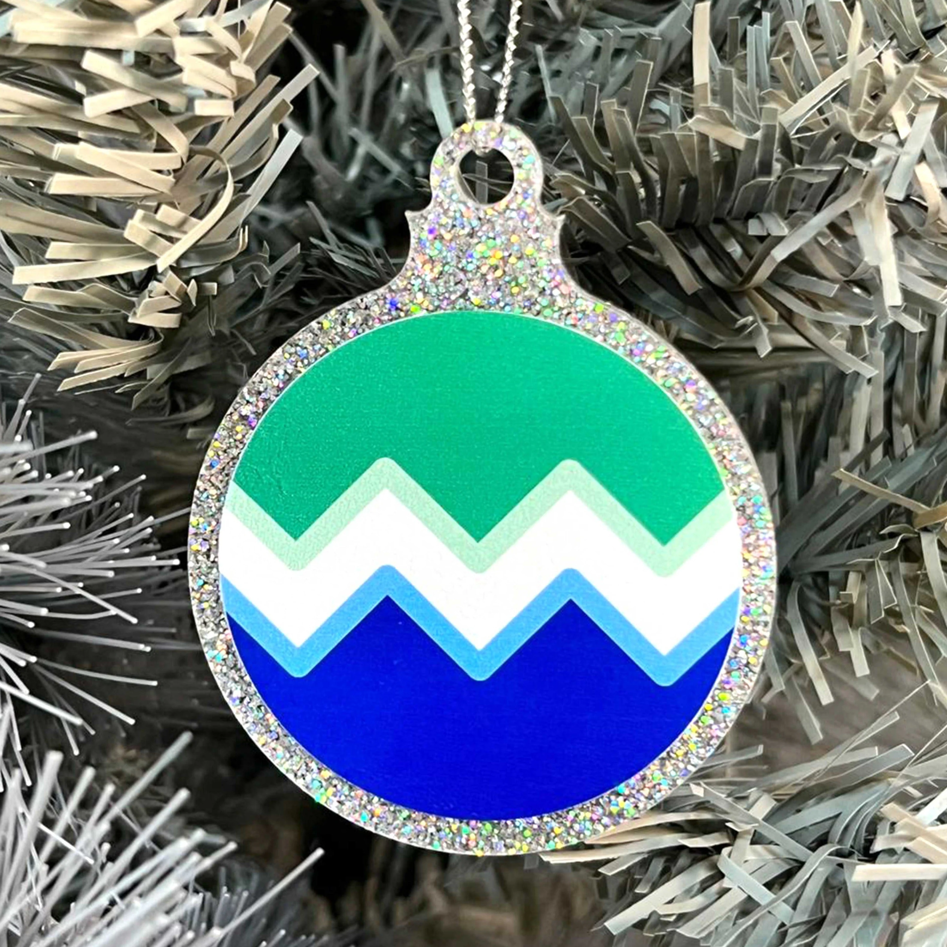 Mix & Match Pack of 4 Christmas Baubles - Image 6