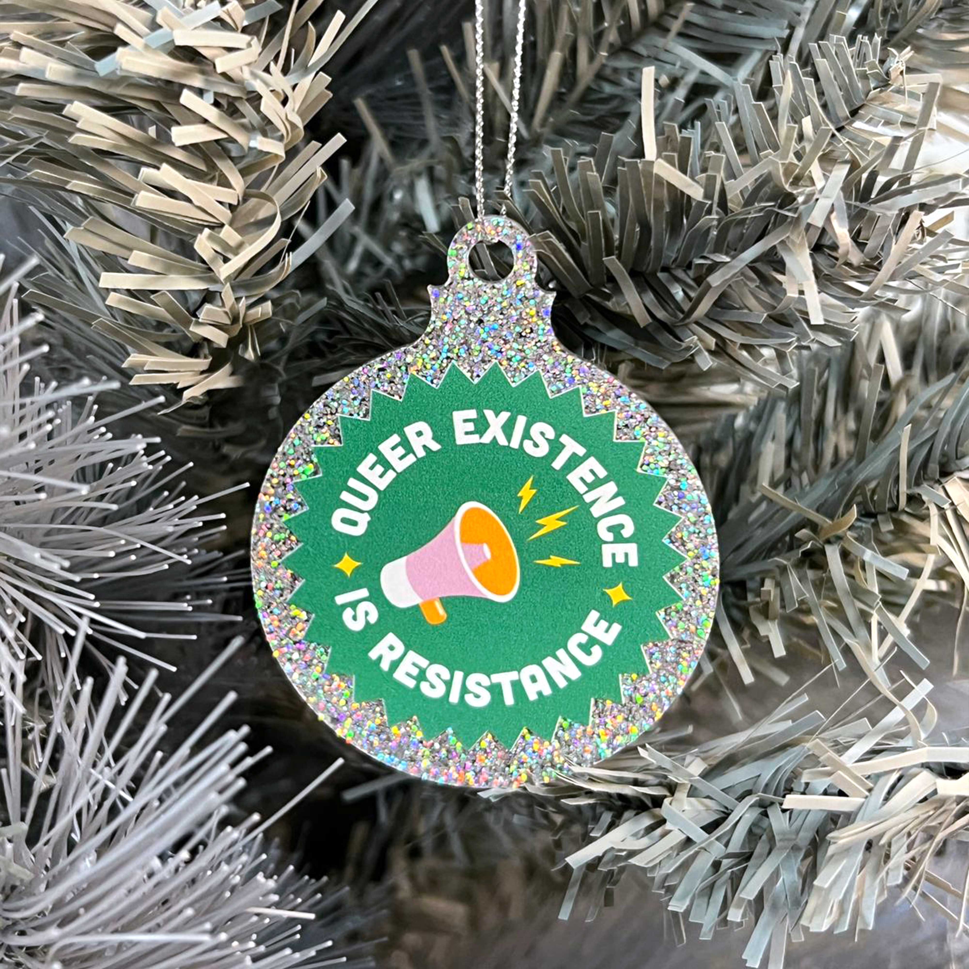 Mix & Match Pack of 6 Christmas Baubles - Image 20